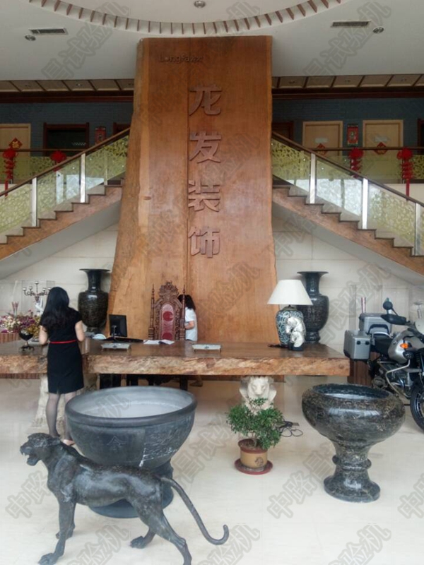 龙发装饰